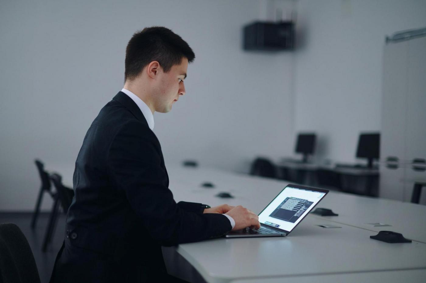 Поступай правильно: факультет информационных технологий и робототехники